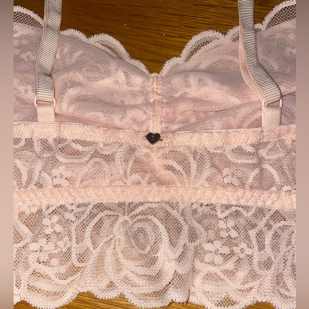 NWOT PINK Victoria’s Secret Light Pink Lace Bralette - Picture 6 of 10